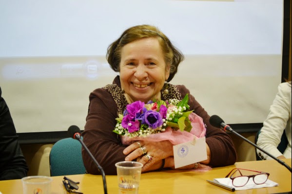 Ο ΔΗΜΟΣ ΑΠΟΚΟΡΩΝΟΥ ΤΙΜΗΣΕ ΤΗΝ ΑΛΚΥΟΝΗ ΠΑΠΑΔΑΚΗ