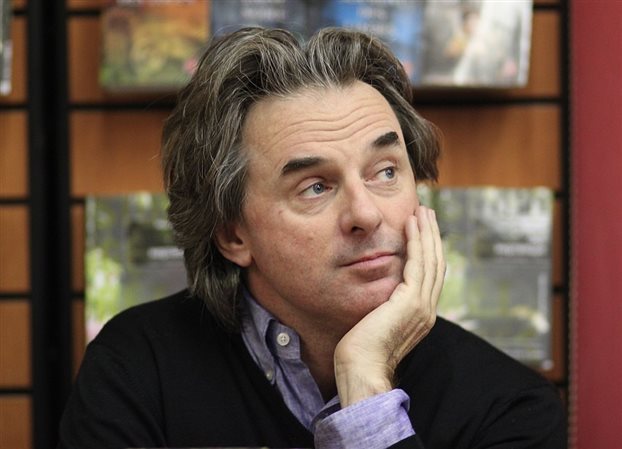 tovima.gr | "Ο ψυχίατρος και η αστυνόμος" γράφει ο Φίλιππος Φιλίππου για το βιβλίο του Ζαν Κριστόφ Γκρανζέ "Ταξιδιώτης Δίχως Αποσκευές"