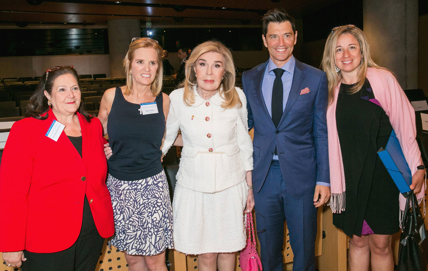  Από την εκδήλωση στο αμ­φιθέατρο του Μουσείου Ακρόπολης, στο πλαίσ­ιο του Εκπαιδευτικού Προγράμματος «ΛΕΜΕ ΤΗΝ ΑΛΗΘΕΙΑ ΣΤΗΝ ΕΞΟΥΣΙΑ»